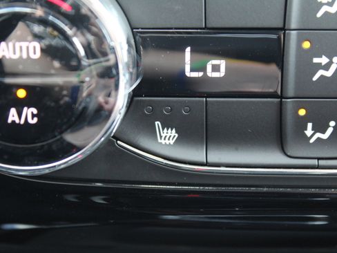 New 2026 Chevrolet Trax LT w/ Driver Confidence Package image 13