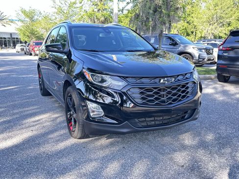 Used 2020 Chevrolet Equinox Premier w/ Premier Redline Edition FWD image 8