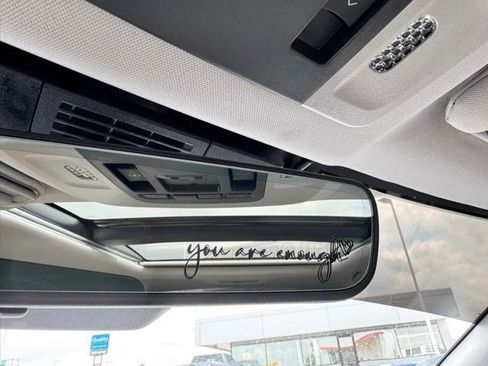 Used 2025 Toyota Camry XLE w/ Premium Plus Package image 37