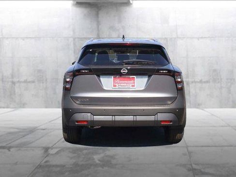 New 2026 Nissan Kicks SV w/ SV Premium Package FWD image 6