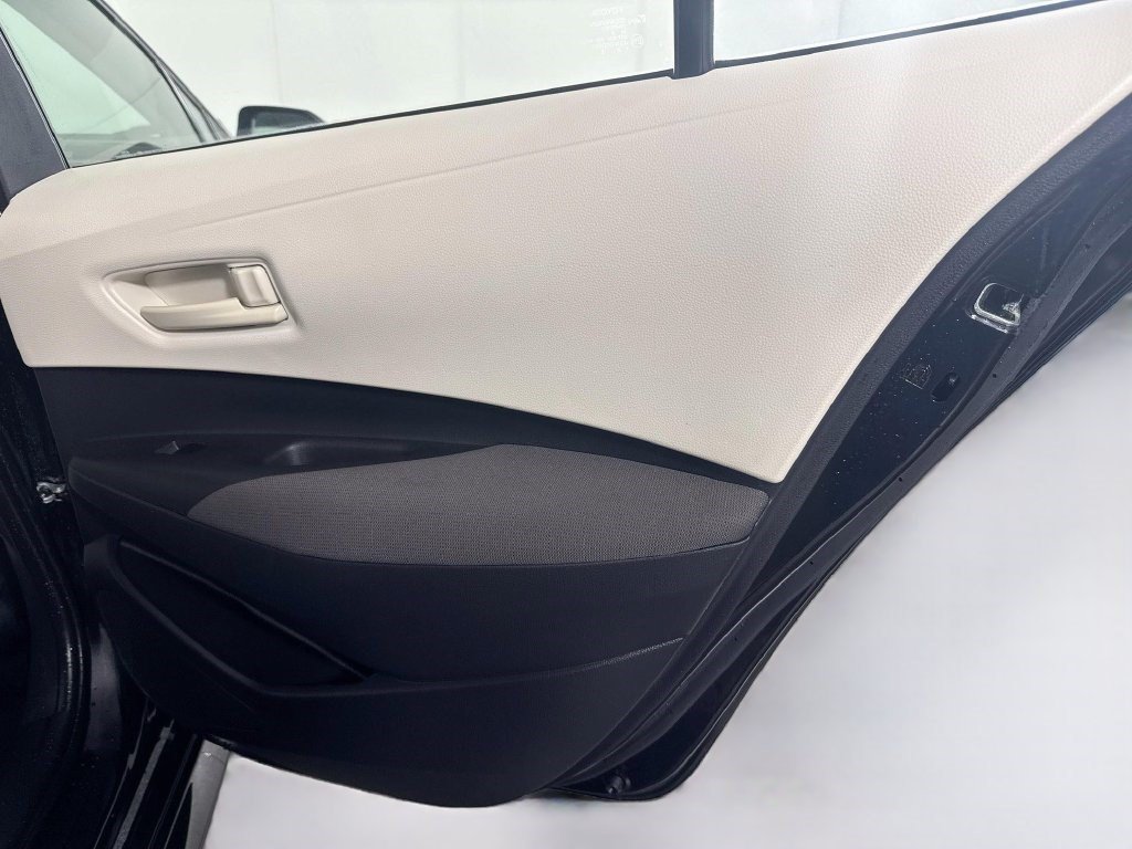 Used 2023 Toyota Corolla LE FWD image 26