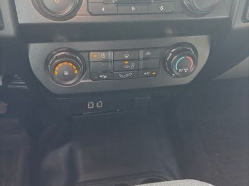 Used 2019 Ford F150 XL w/ Equipment Group 101A Mid AWD/4WD image 17