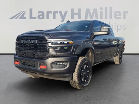 Used 2025 RAM 3500 Laramie image 1