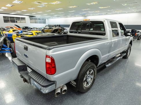 Used 2011 Ford F250 Lariat w/ Lariat Interior Pkg image 7