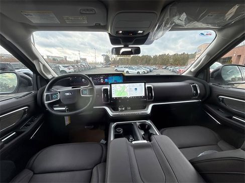 New 2026 Ford Expedition Max Platinum w/ Platinum Ultimate Package image 16