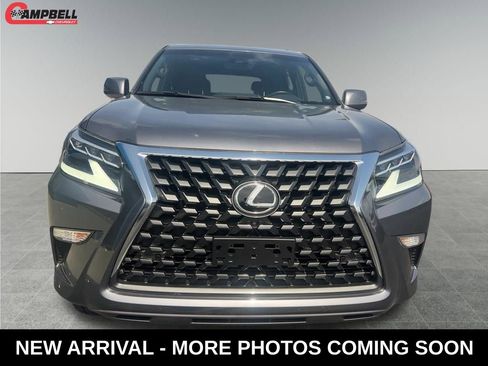 Used 2022 Lexus GX 460 w/ Accessory Package image 8