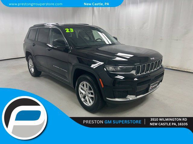 Used 2023 Jeep Grand Cherokee L Laredo w/ Luxury Tech Group I AWD/4WD image 1