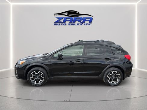 Used 2016 Subaru Crosstrek 2.0i Premium image 4