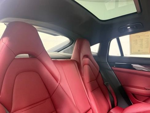 Used 2020 Porsche Panamera 4 AWD/4WD image 27