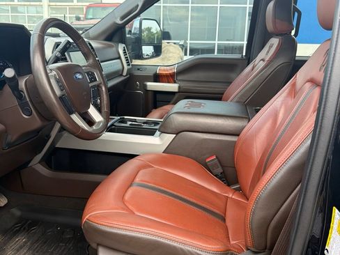 Used 2020 Ford F250 King Ranch w/ King Ranch Ultimate Package AWD/4WD image 9