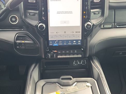 Used 2022 RAM 3500 Limited image 30