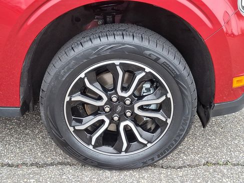 Used 2022 Ford Maverick Lariat w/ Lariat Luxury Package image 8