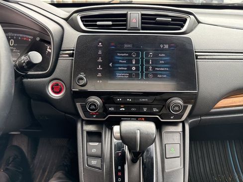 Used 2018 Honda CR-V Touring image 19