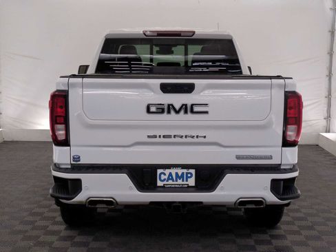 Used 2022 GMC Sierra 1500 Elevation w/ Preferred Package image 5