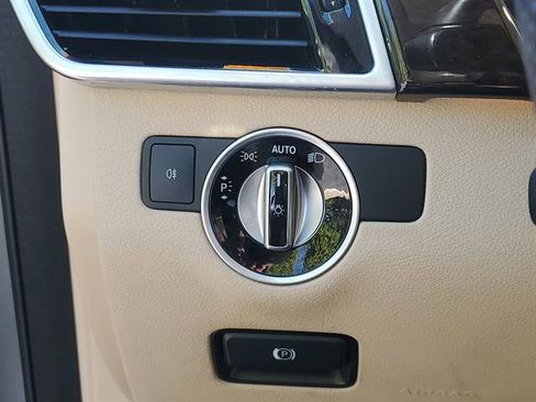 Used 2016 Mercedes-Benz GLE 350 image 44