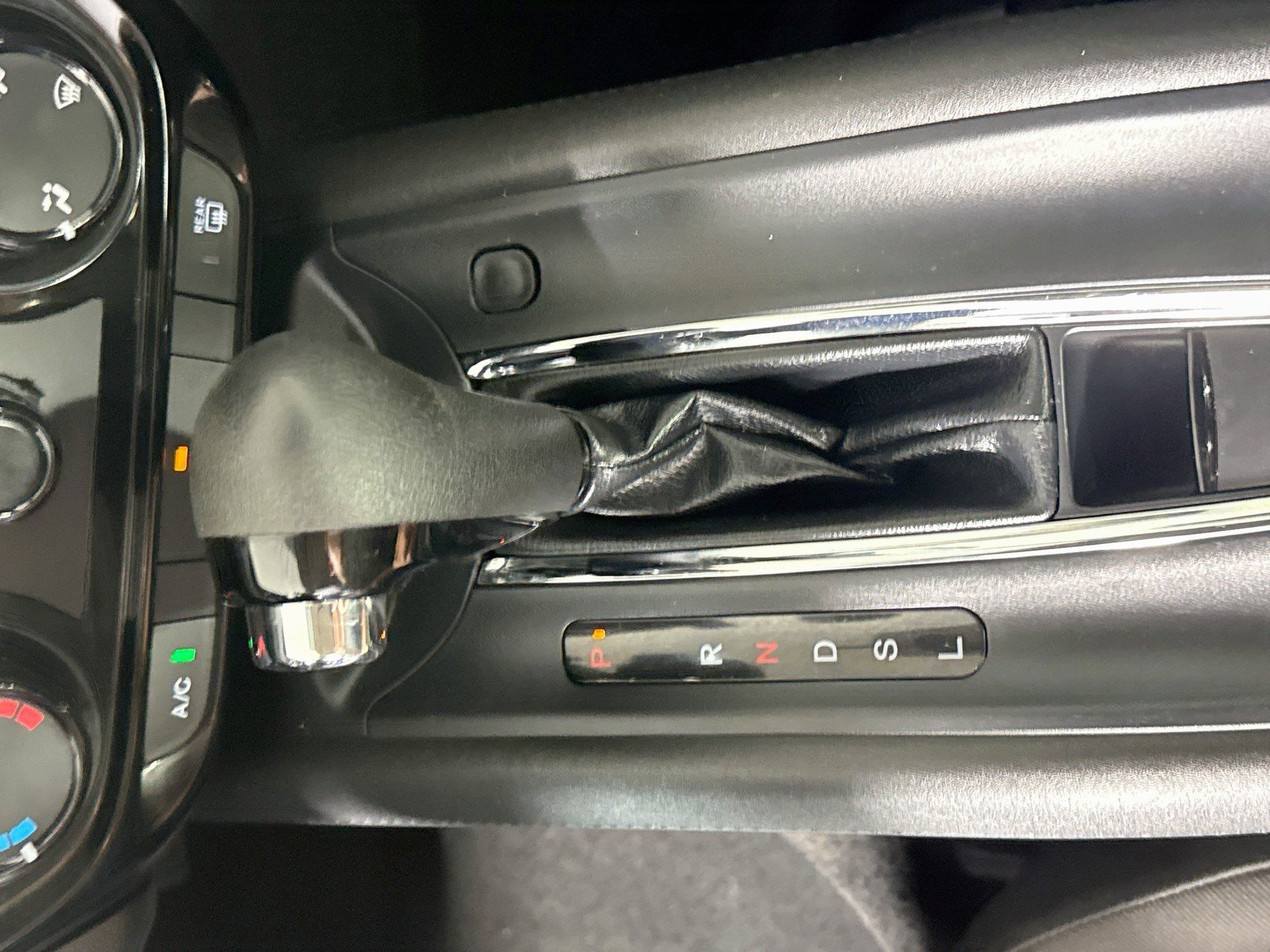 Used 2019 Honda HR-V LX image 19