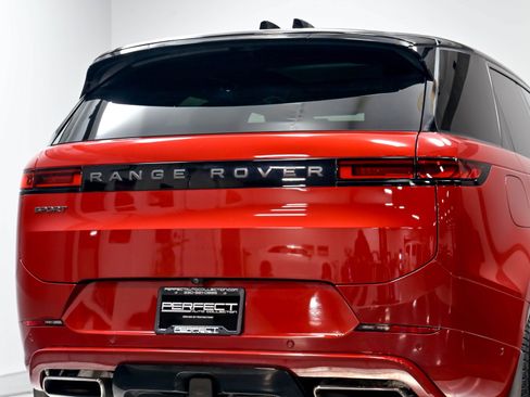 Used 2024 Land Rover Range Rover Sport Dynamic SE AWD/4WD image 78