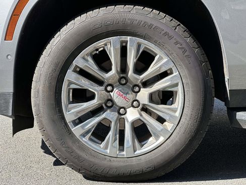 Certified 2025 GMC Yukon Denali AWD/4WD image 7