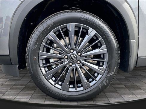 New 2026 Nissan Pathfinder SL w/ SL Premium Package FWD image 12