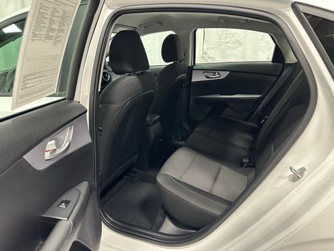 Used 2024 Kia Forte LXS image 38