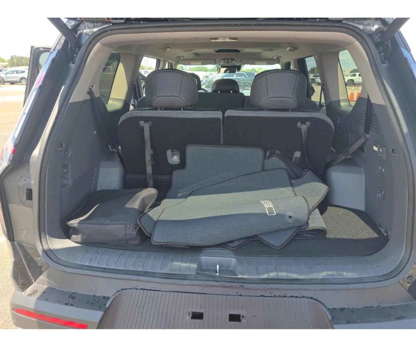 Used 2026 Kia EV9 Light RWD image 10