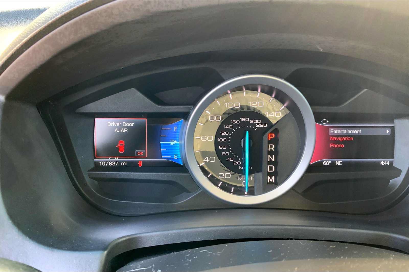 Used 2015 Ford Explorer Limited w/ Equipment Group 302A AWD/4WD image 25