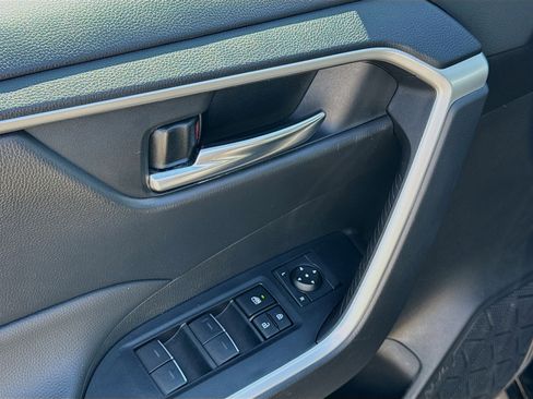 Used 2024 Toyota RAV4 XLE image 22