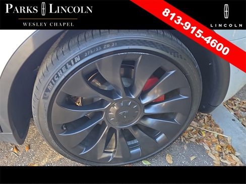 Used 2022 Tesla Model Y Performance image 9
