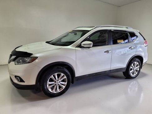 Used 2016 Nissan Rogue SV image 15