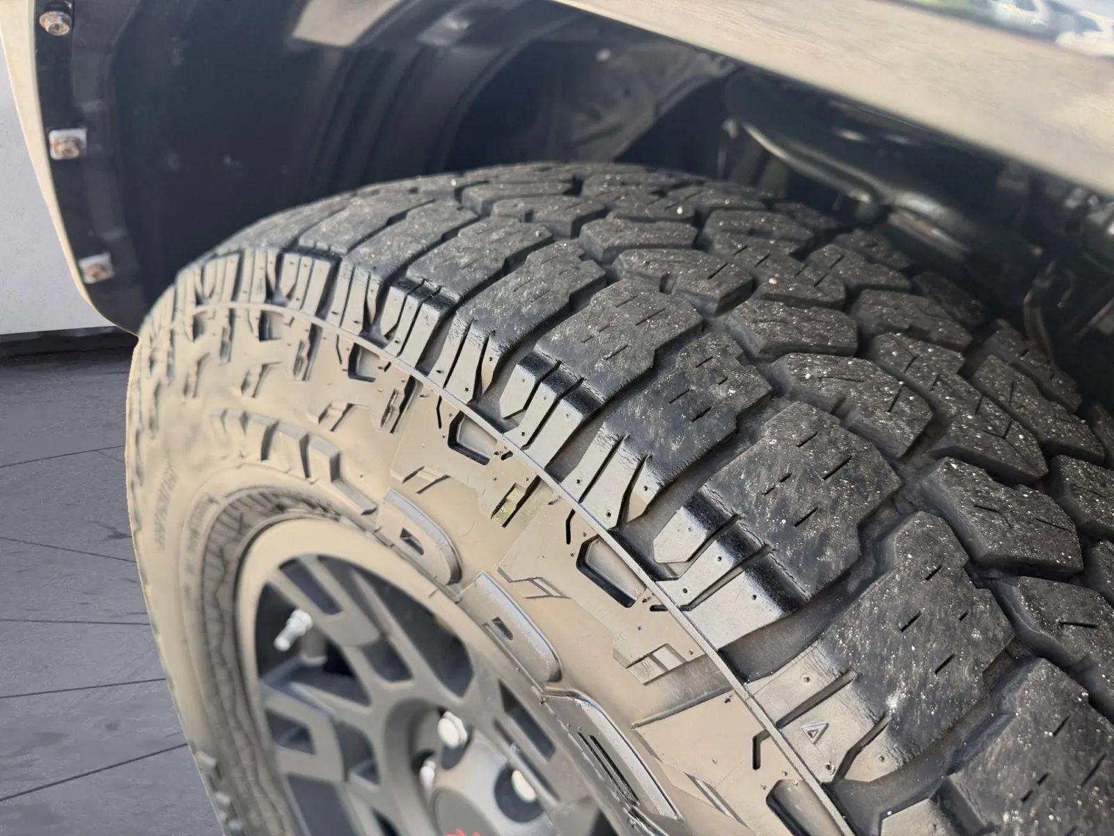 Used 2018 Toyota 4Runner TRD Off-Road Premium AWD/4WD image 29