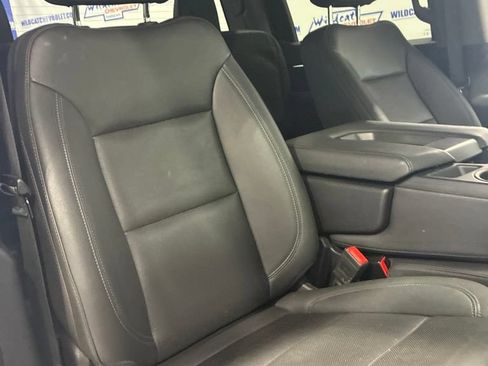 Used 2025 GMC Sierra 1500 SLT AWD/4WD image 43