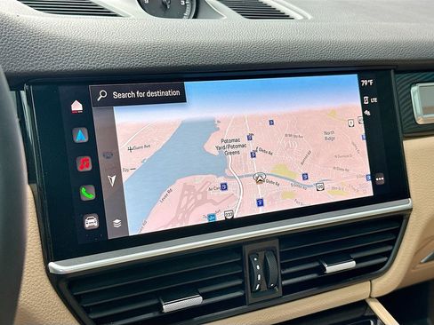 Certified 2023 Porsche Cayenne Platinum Edition AWD/4WD image 16