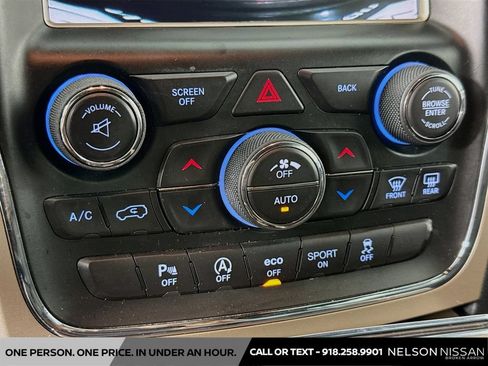 Used 2016 Jeep Grand Cherokee Limited RWD image 16