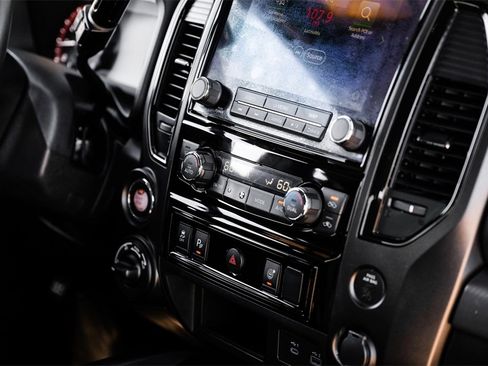 Used 2023 Nissan Titan PRO-4X w/ Off Road Protection Package image 20