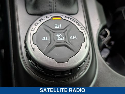 Certified 2022 Ford Bronco Outer Banks AWD/4WD image 32