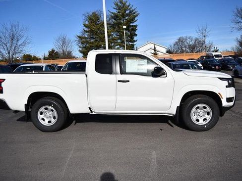 New 2026 Nissan Frontier S image 5