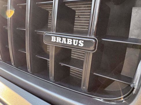 Used 2023 Mercedes-Benz G 550 image 19