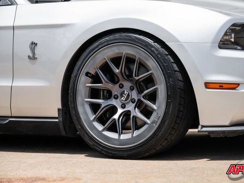 Used 2011 Ford Mustang Shelby GT500 w/ SVT Performance Pkg RWD image 51