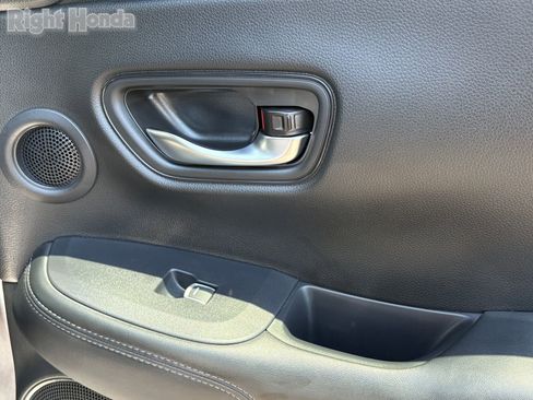 Used 2026 Honda HR-V EX-L image 23
