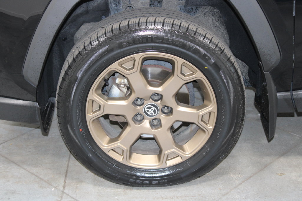 Used 2024 Toyota RAV4 AWD Hybrid image 18