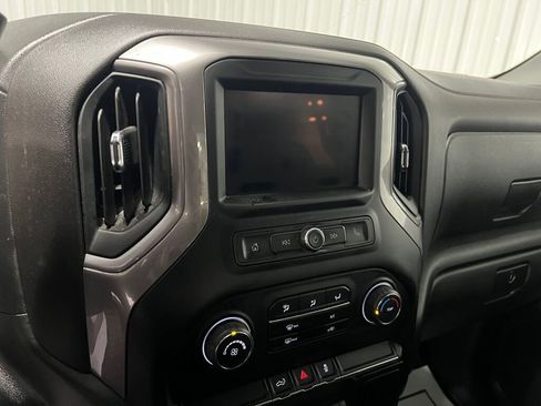 Used 2020 Chevrolet Silverado 1500 Custom w/ Custom Value Package image 7