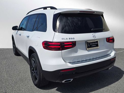 New 2026 Mercedes-Benz GLB 250 image 5