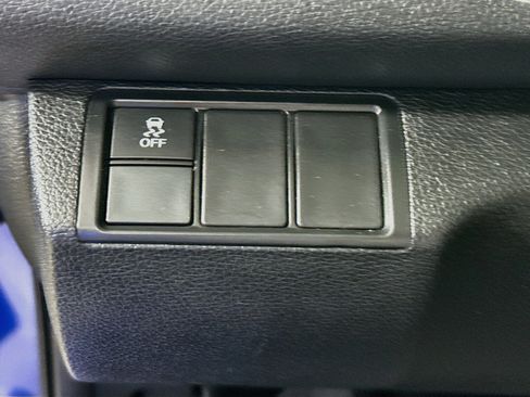 Used 2018 Honda Civic EX image 9