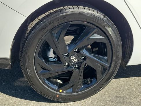 New 2026 Hyundai Elantra Sport FWD image 25