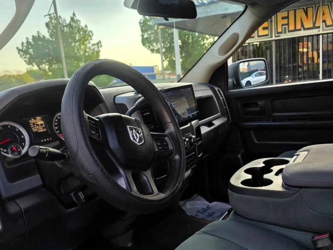 Used 2014 RAM 1500 Express RWD image 5