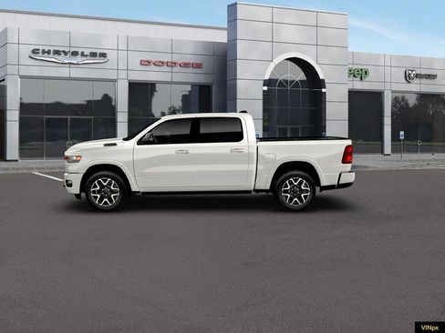 New 2026 RAM 1500 Laramie w/ Laramie Southwest Edition AWD/4WD image 35
