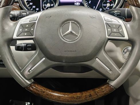 Used 2013 Mercedes-Benz ML 350 2WD image 6