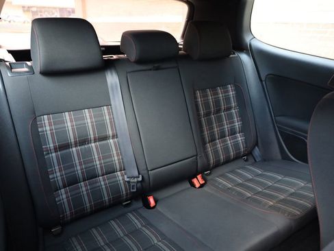 Used 2011 Volkswagen GTI Autobahn image 18