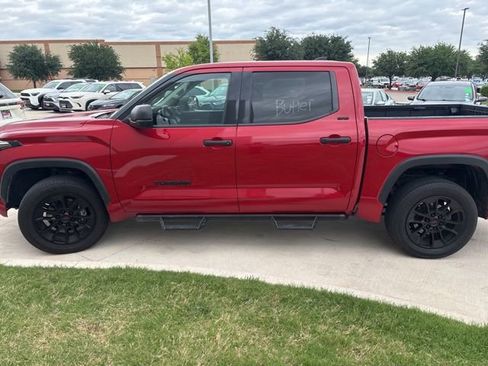 Used 2022 Toyota Tundra SR5 RWD image 5