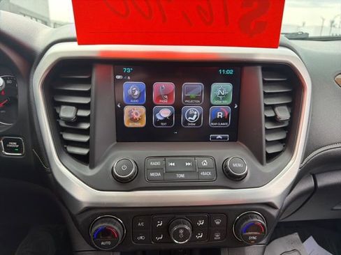 Used 2017 GMC Acadia SLE w/ Driver Alert Package I AWD/4WD image 28